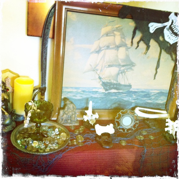 Eva Halloween The Captains Quarters