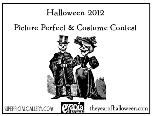 Halloween Picture Perfect & Costume Contest