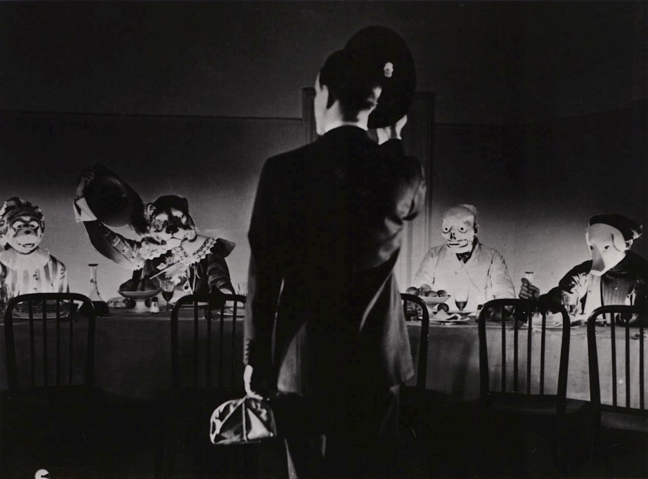 Still from “La main du Diable”